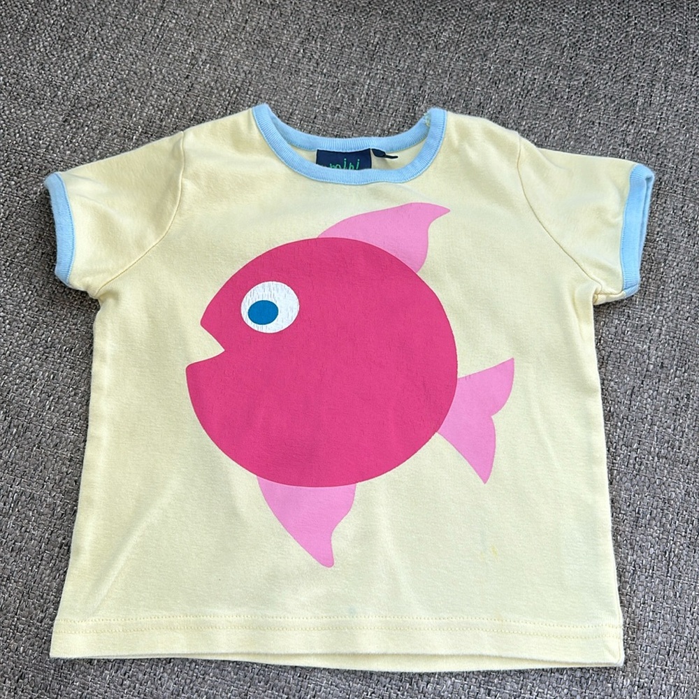 Mini Boden Yellow Pink Fish Graphic Ringer Tee Short Sleeve Girls Size 3-4Y